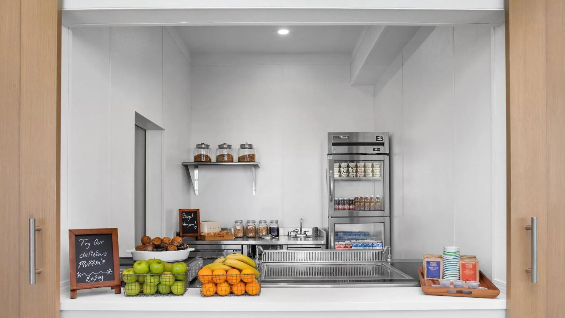 Hotel Element Tampa Midtown 4*,  USA